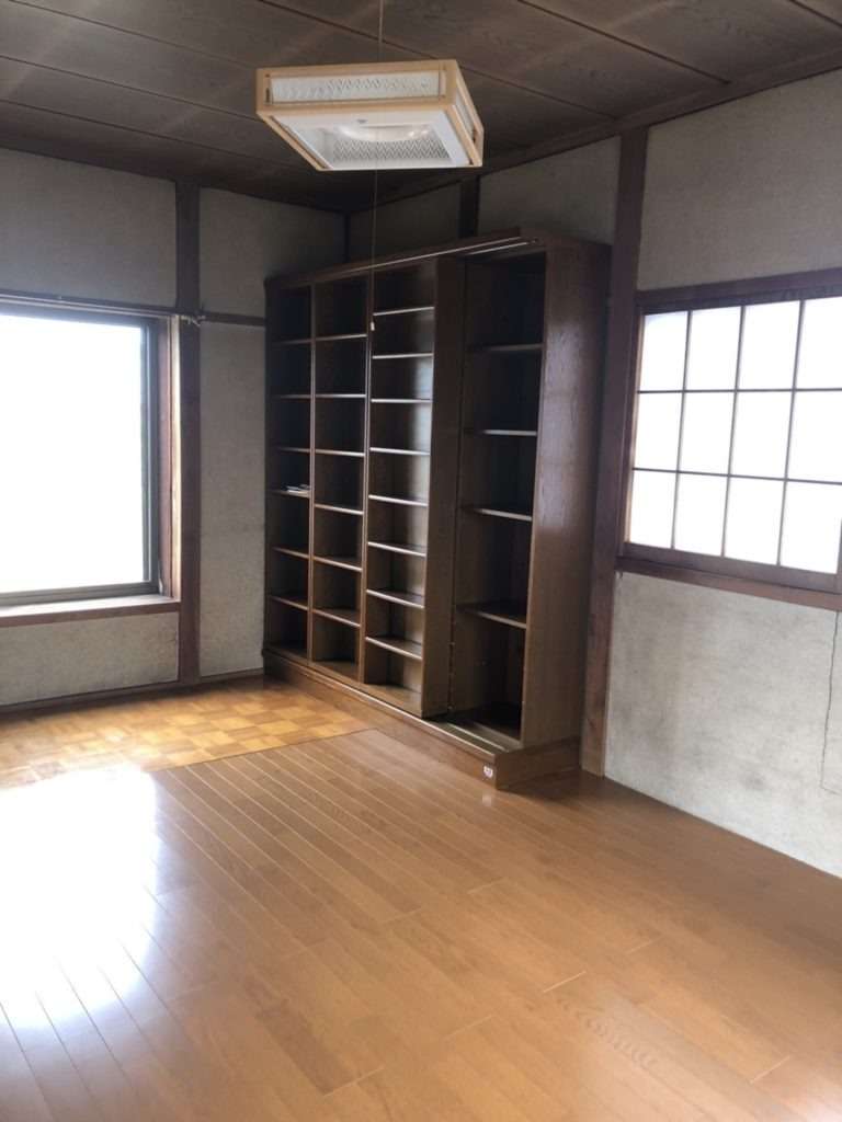 長野市青木島 築32年の注文住宅 畳の部屋をフロアーにリフォーム工事